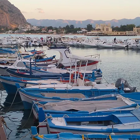 Mondello Ashur Margot House * Palermo